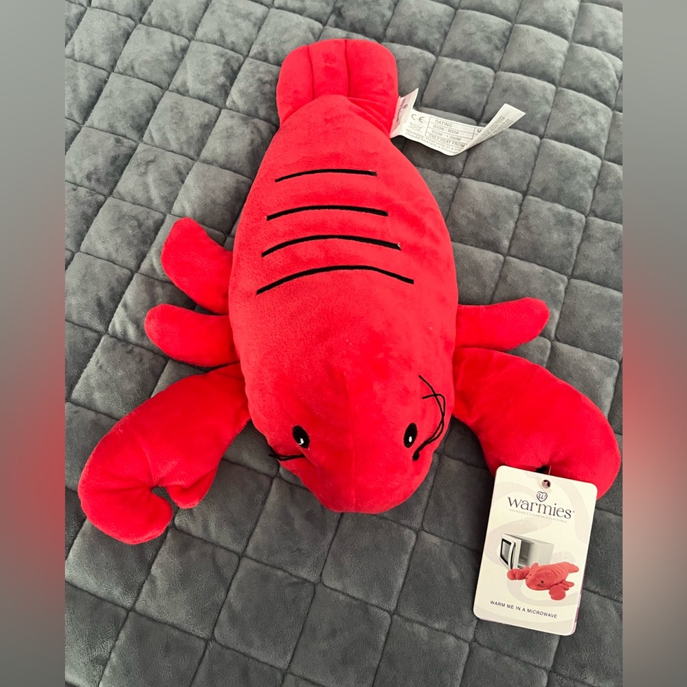NWT Lobster Warmie! 🦞